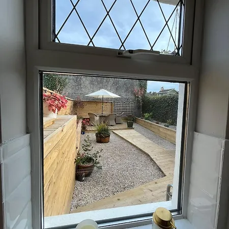 3 Bedroom, 5 Bed In The Heart Of *