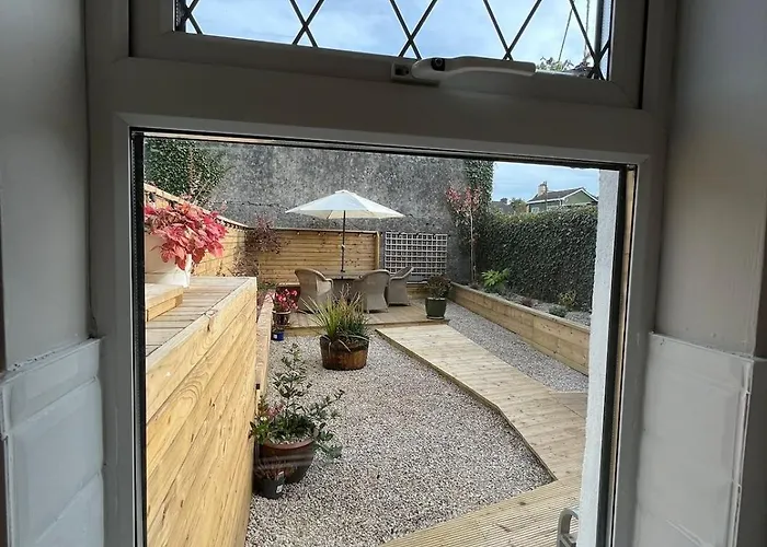 3 Bedroom, 5 Bed In The Heart Of *